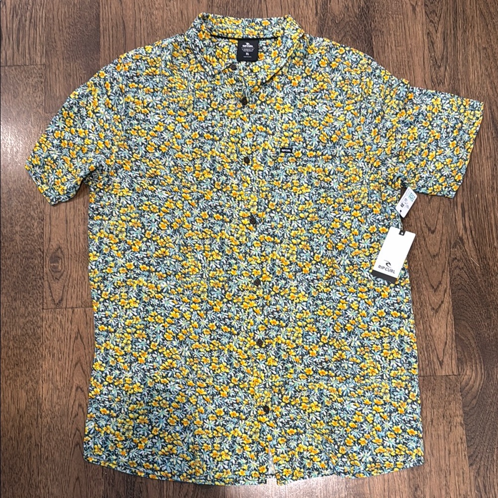Rip Curl XL NWT fun times short sleeve floral Hawaiian shirt Ripcurl